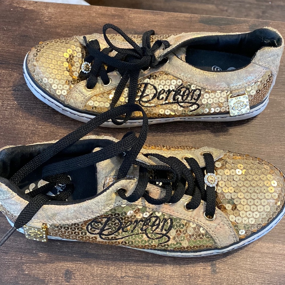 Dereon Gold Sequin Sneakers size 7
